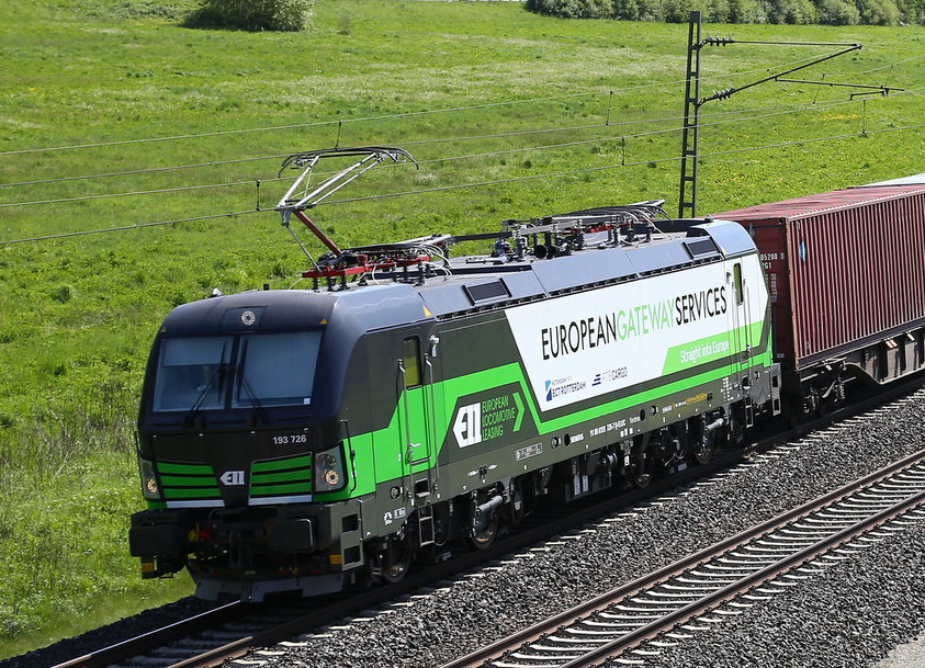 Crédit Agricole Assurances et AXA IM acquièrent European Locomotive Leasing